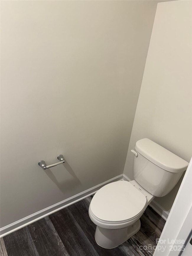 Photo - 1827 McDonald St