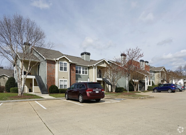 Building Photo - Central on the Green Apartment Homes
