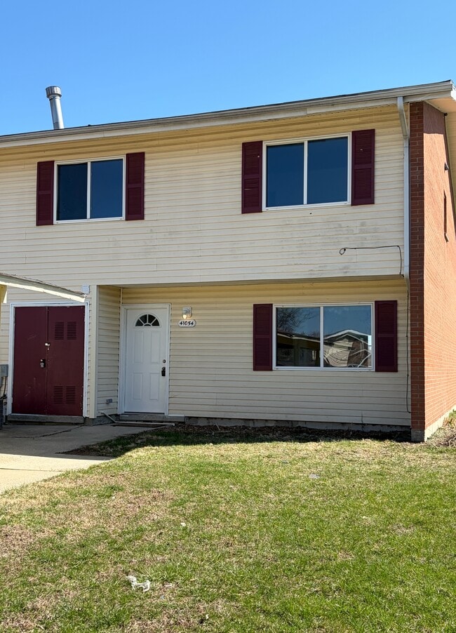 Building Photo - 41054 Gunter Ct