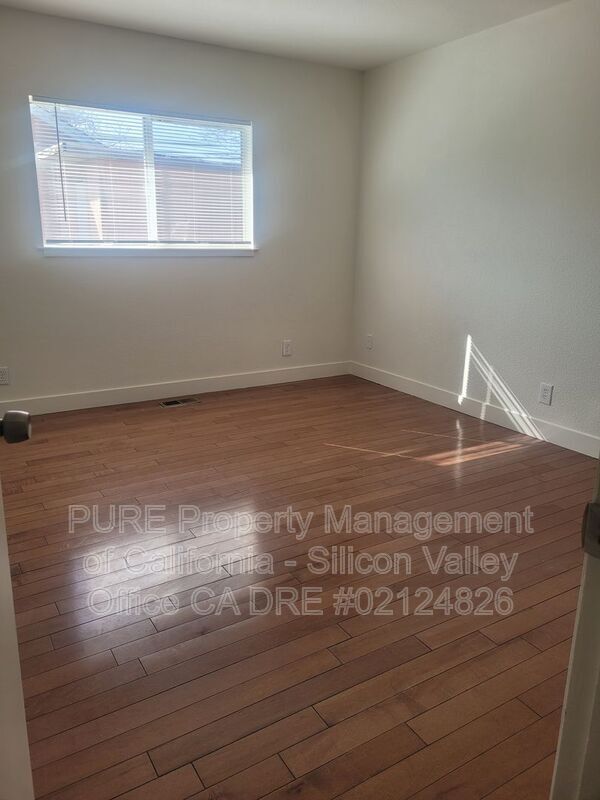 Photo - 68 N White Rd