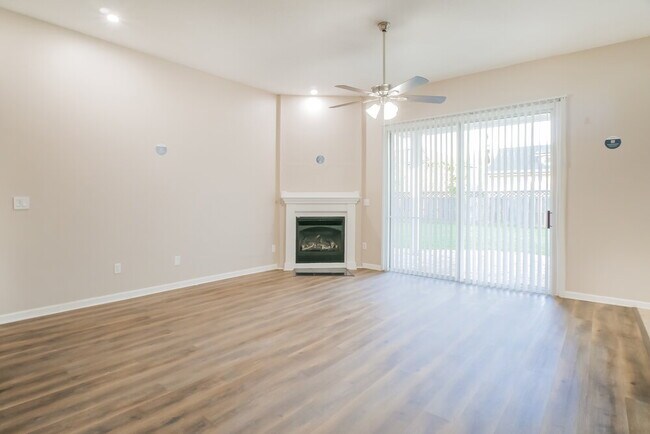 1728 Windover Pl