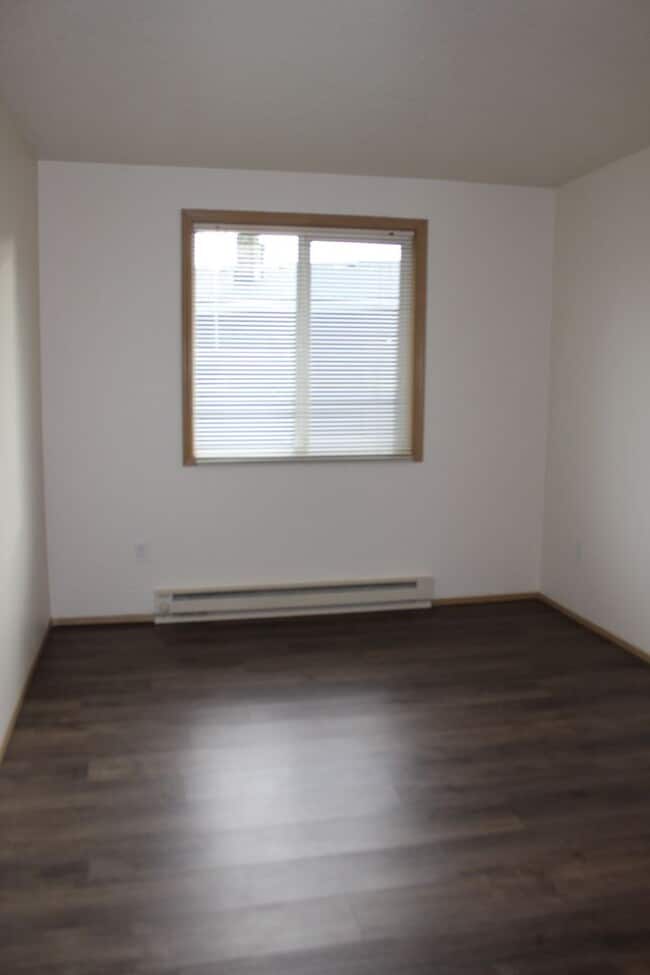 Photo - 3 bedroom, 1 bath home on quiet Hillsboro street