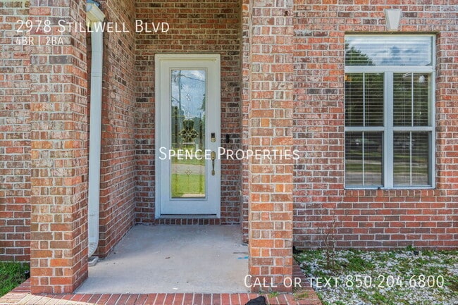 2978 Stillwell Blvd