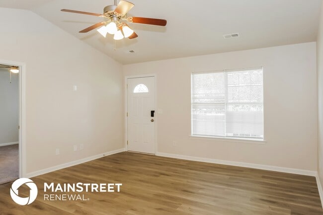 Photo - 152 Fox Chase Trail