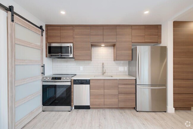 Building Photo - 1214 Barton Hills Dr Unit 206 Rental