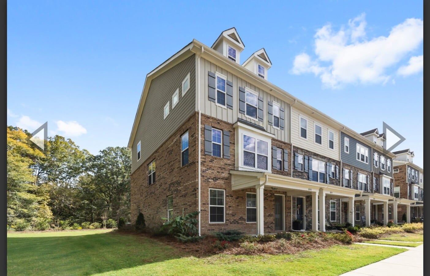 COMING SOON! Spacious 4-Bedroom Townhome i... - COMING SOON! Spacious 4-Bedroom Townhome i...