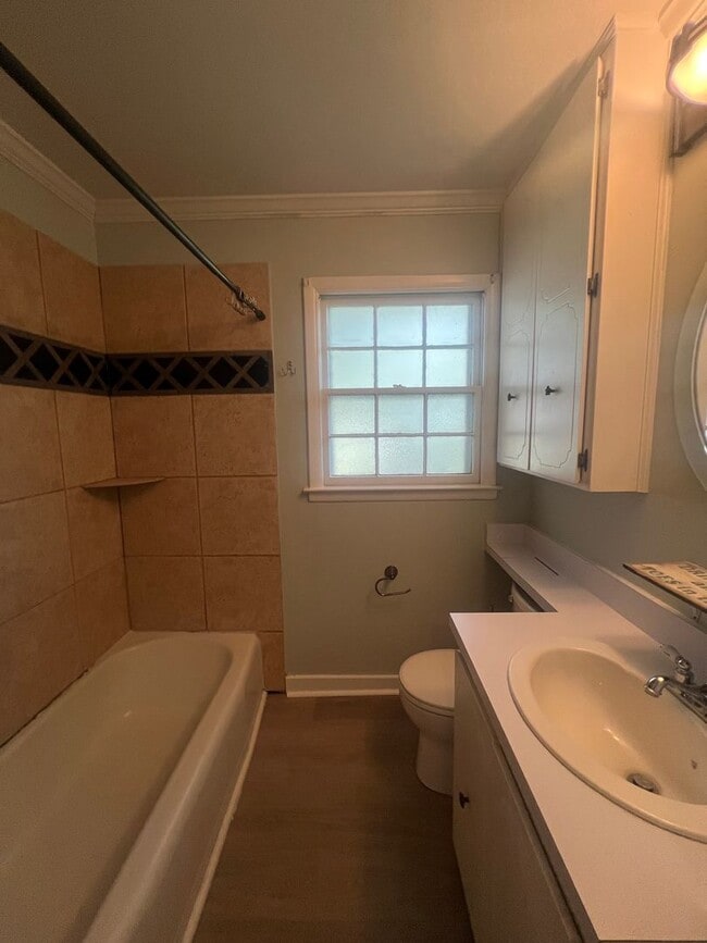 Photo - Charming 2BR/2BA Bungalow in Historic Garden City