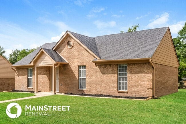 Photo - 1764 Dorchester Dr