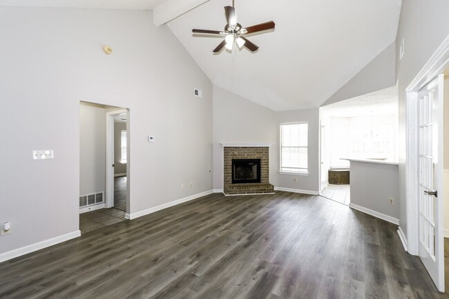 Photo - 6963 Naples Dr