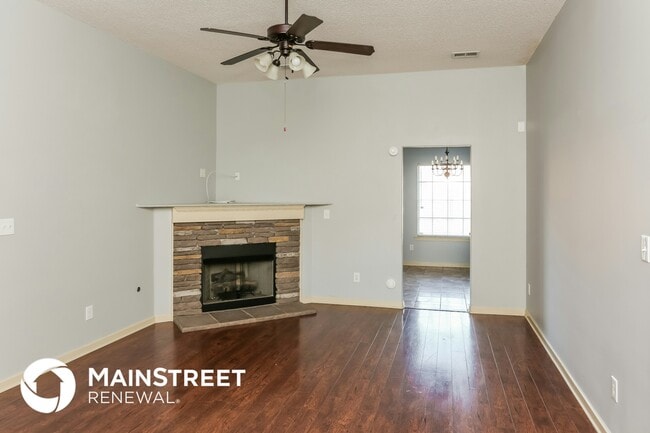 Photo - 8852 Campaldino Ave