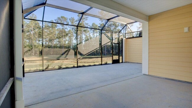 Photo - 363 Harborside Dr