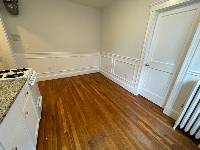 Photo - 29 Worthington St Unit 3