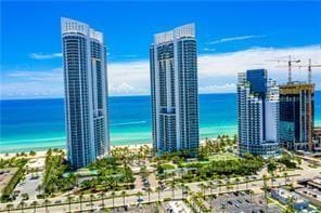 Building Photo - 18101 Collins Ave Unit 1604