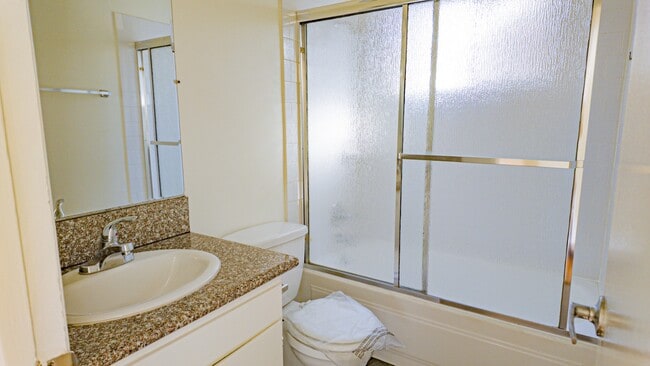 Photo - 447 W Elk Ave