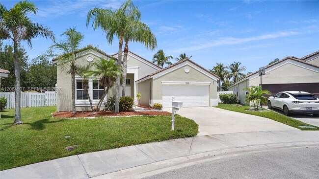1064 Cedar Falls Dr