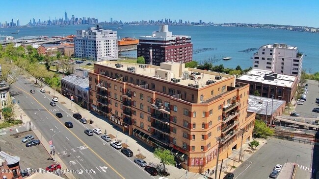 Photo - 155 Bay St Unit 2c