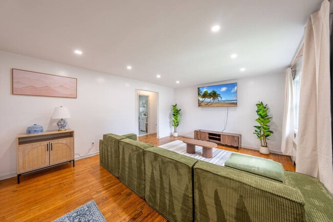 Photo - 810 Walnut St Unidad ID1357413P