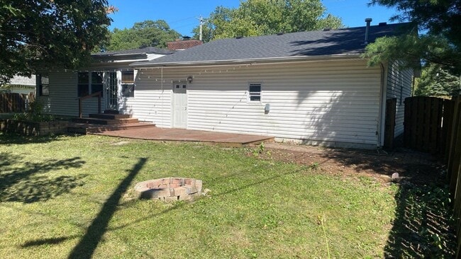 Photo - 2105 N Salisbury St Unit 1