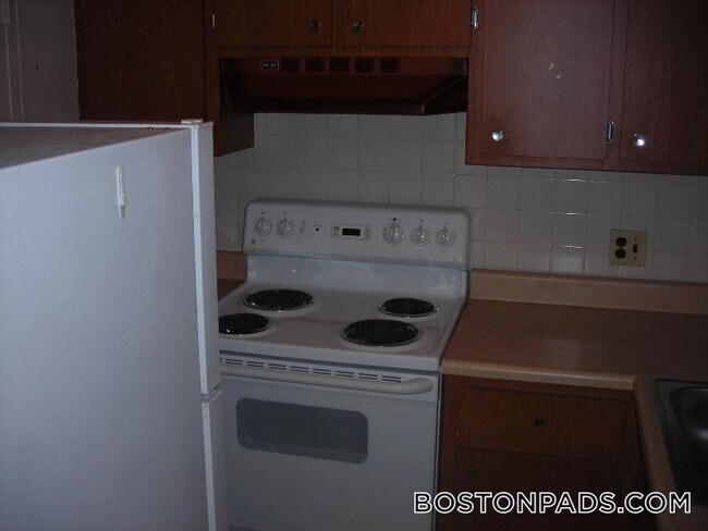 Photo - 524 Putnam Ave Unit 12