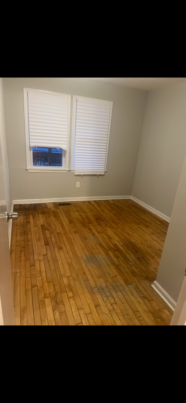 Photo - 220 Colgate Ave