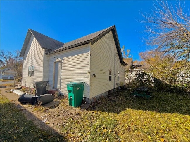 Photo - 1646 E Wood St