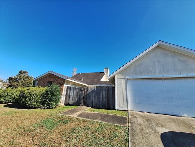 Photo - 1537 Westminster Dr