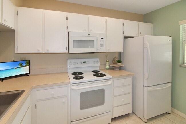 Photo - Venice Seasonal Condo in Plantation Golf and Country Club