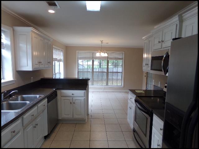 Photo - 303 Hidden Meadows Dr