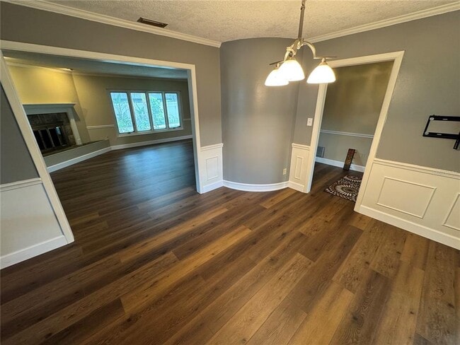 1903 Collier Dr
