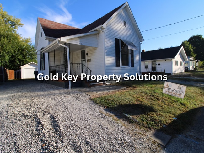 Photo - Spacious 1 BR 1 BA House with Fenced Backy...