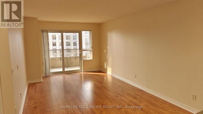 Photo - 25 Kingsbridge Garden Cir Unit 2122