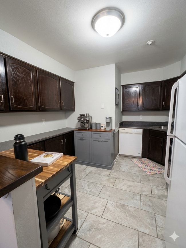 Photo - 1006 Centurion Ln Unit Apartment