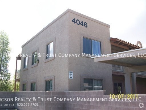 Building Photo - 4046 E. FAIRMOUNT-#2 Unit #2 Rental