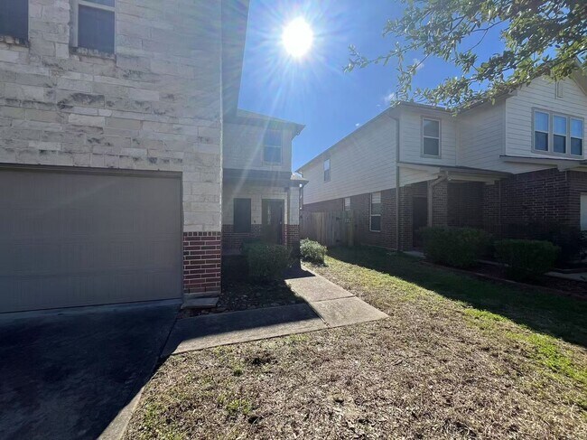 Photo - Spacious 4-Bedroom Family Home with Open F...