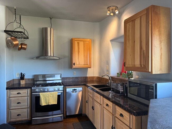 Photo - 60913 Manzanita Rd