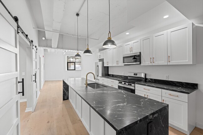 Photo - 80 Windsor Ave