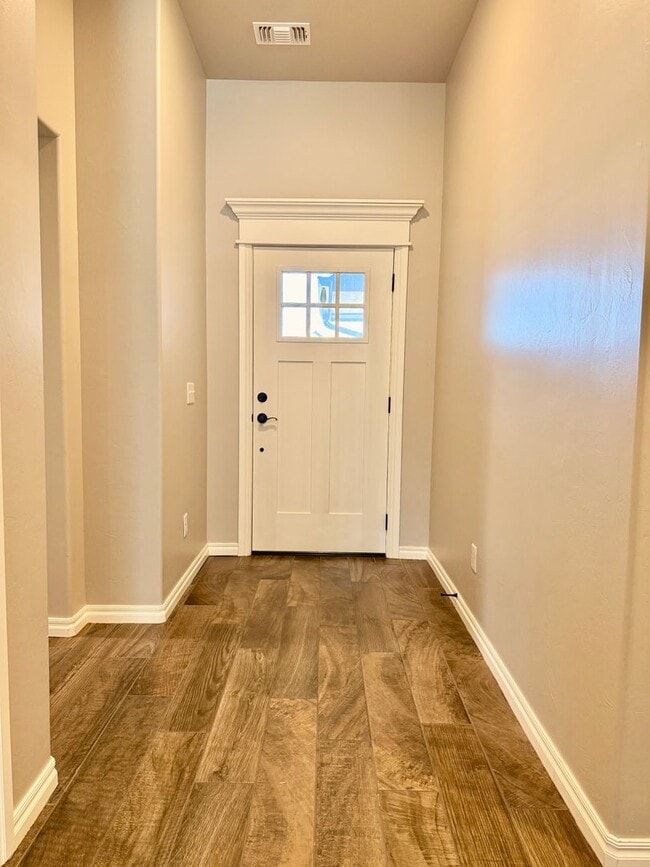 Photo - Gorgeous Newer Build! 3 Bed 2 Bath in Deer Creek Schools