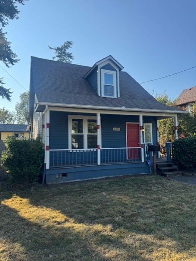 Building Photo - 3-Bedroom Home in the Sunnyland neighborho...