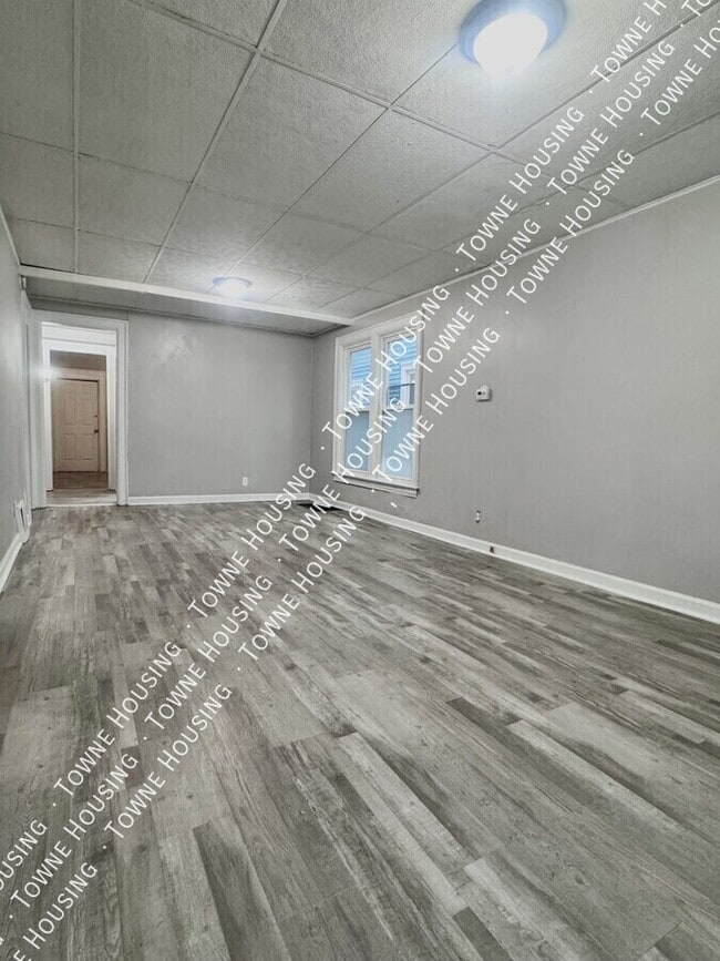 Photo - 39 Aldrich Pl Unit Lower