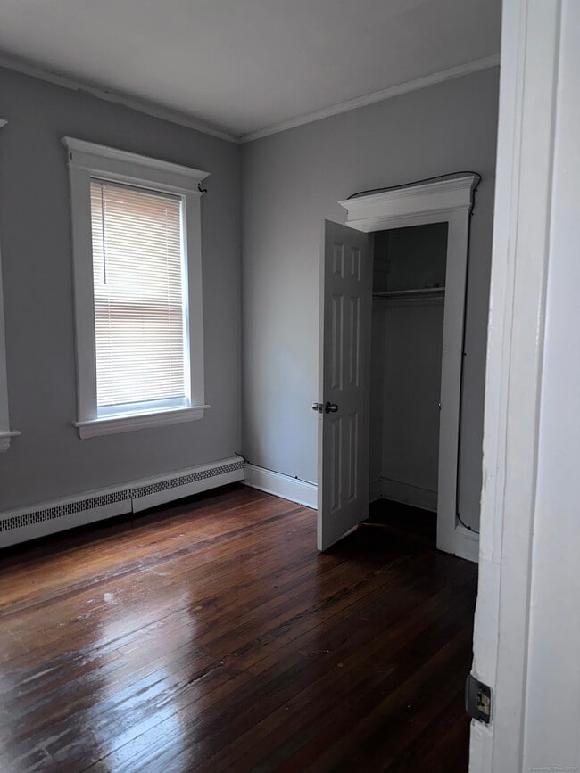 Photo - 442 Carroll Ave Unit 1