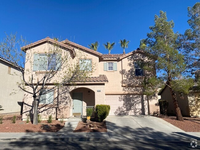 Building Photo - 2630 Heathrow St Rental