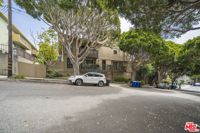 Photo - 302 Ashland Ave Unit 101