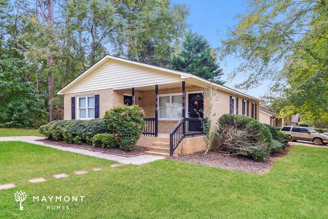 Photo - 115 George Clay Ln