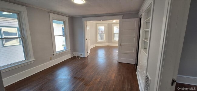 Photo - 195 N Hamilton St