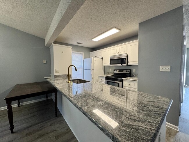 Photo - 2029 Caton Dr