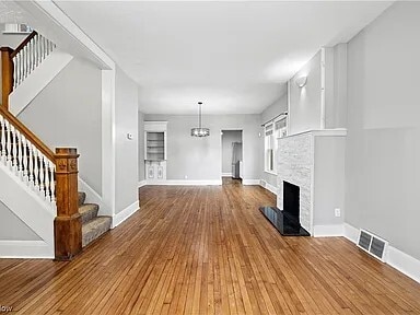 Photo - 1773 W 47th St