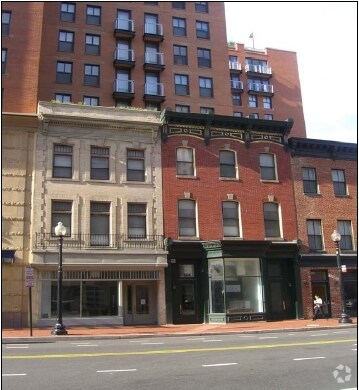 Fotografía del edificio - 624 E St NW
