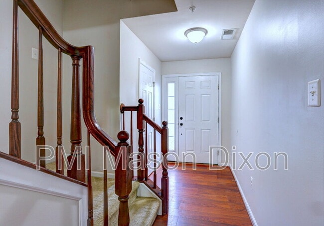 8434 Stansbury Lake Dr