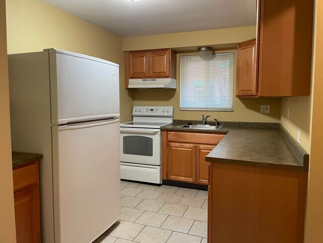 Photo - bre121 Unit 1st Floor