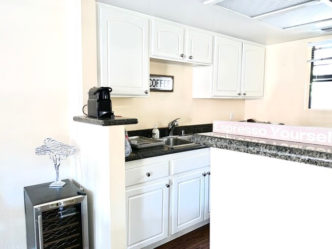 Photo - 12035 Alta Carmel Ct Unit 214